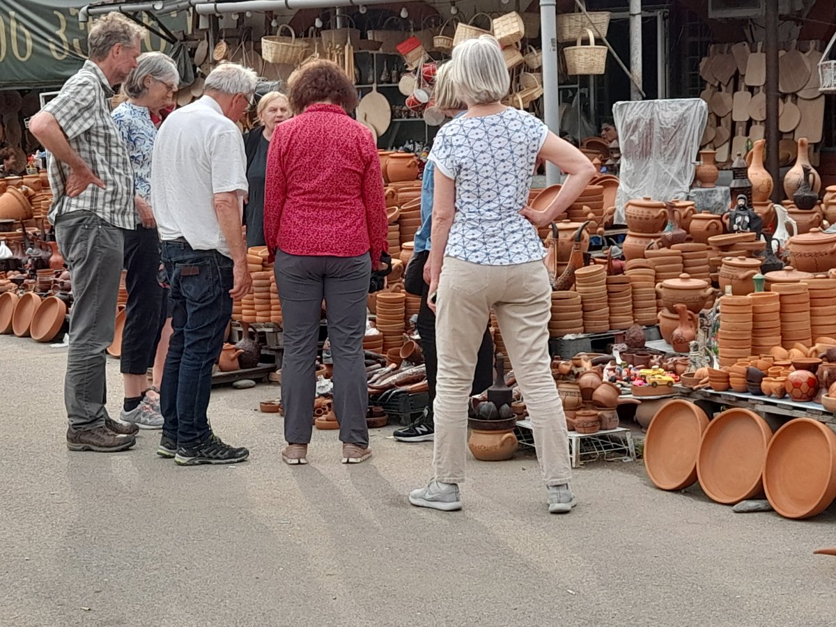 Georgien Reise Frühstück im Kaukasus quer durch Georgien