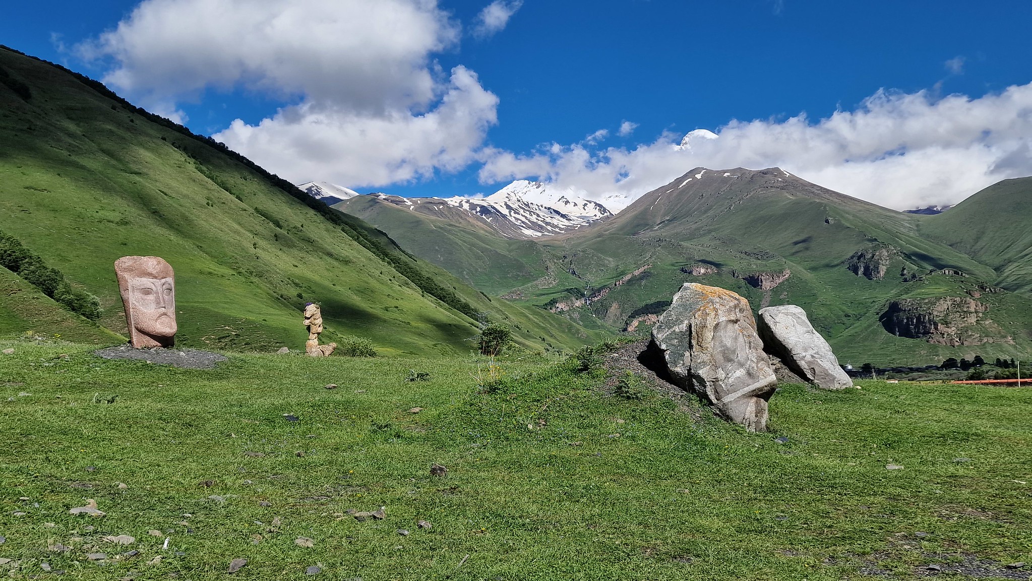 Landschaft im Sno Tal Georgien